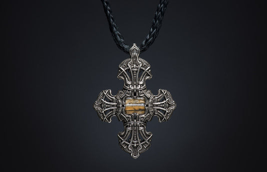 William Henry Necklace Kells Cross II P10 MT